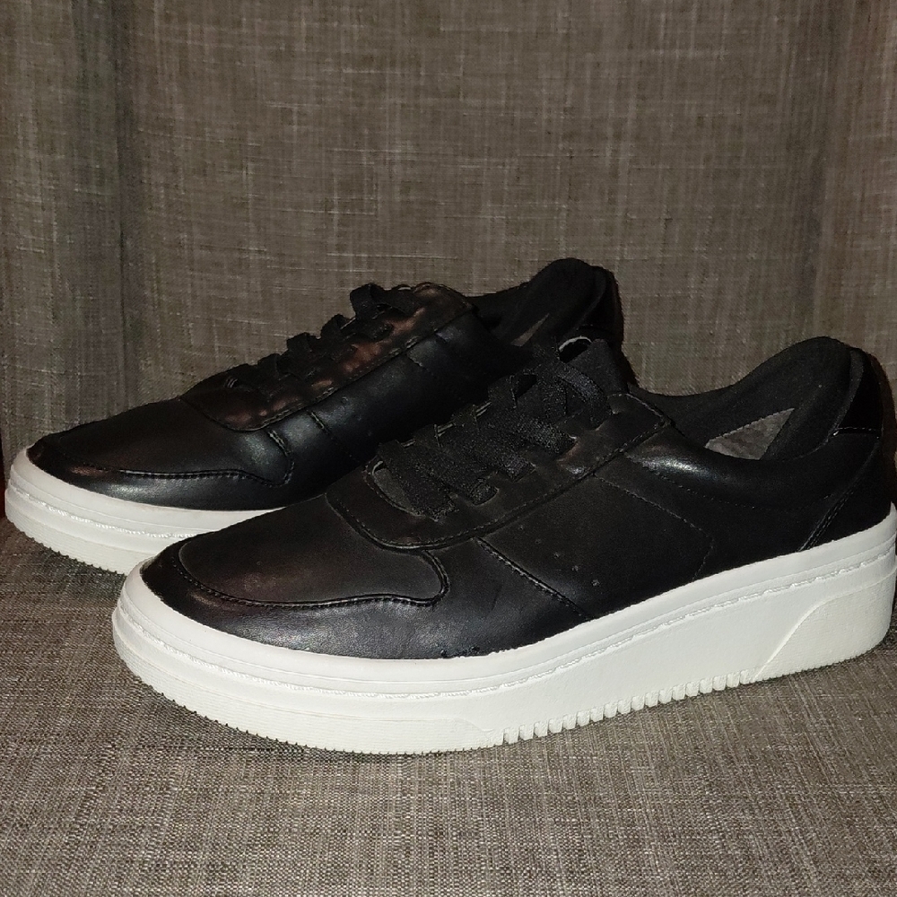 Dr. Scholl's Women's Black Platform Sneakers Size 9.5